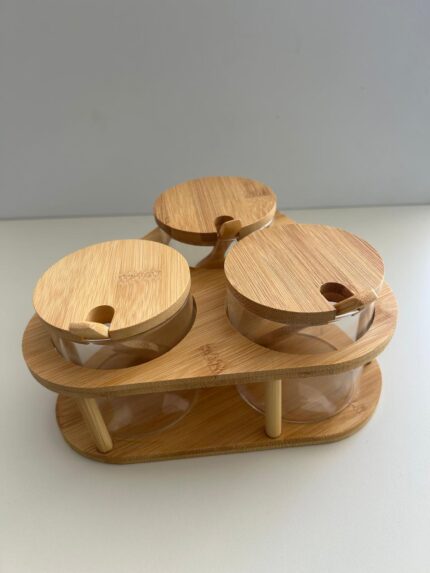 Conjunto porta temperos com 3 potes de vidro e suporte de bambu - imagem 1